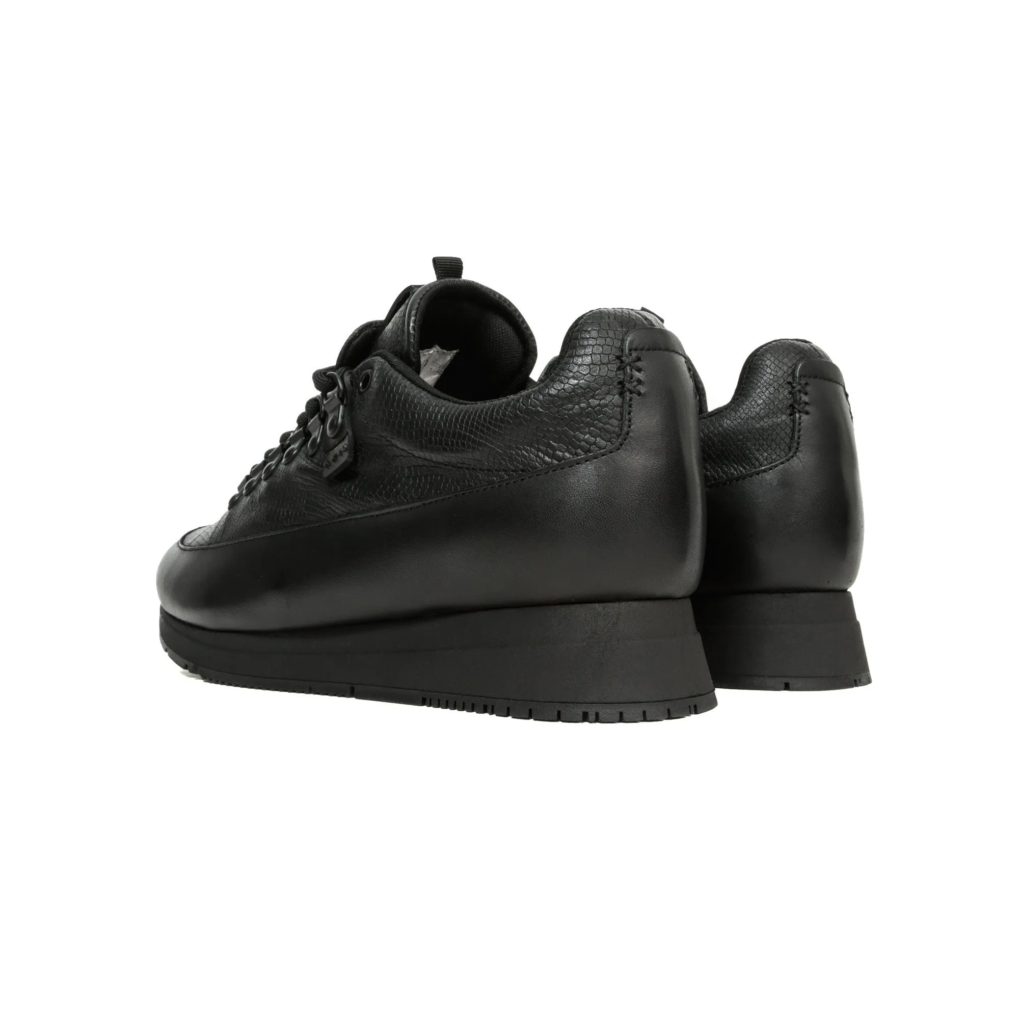 Akio Mens Pulser "Triple Black" Shoes