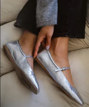 Dolce Vita Reyes Ballet Flats - Silver Distressed Leather