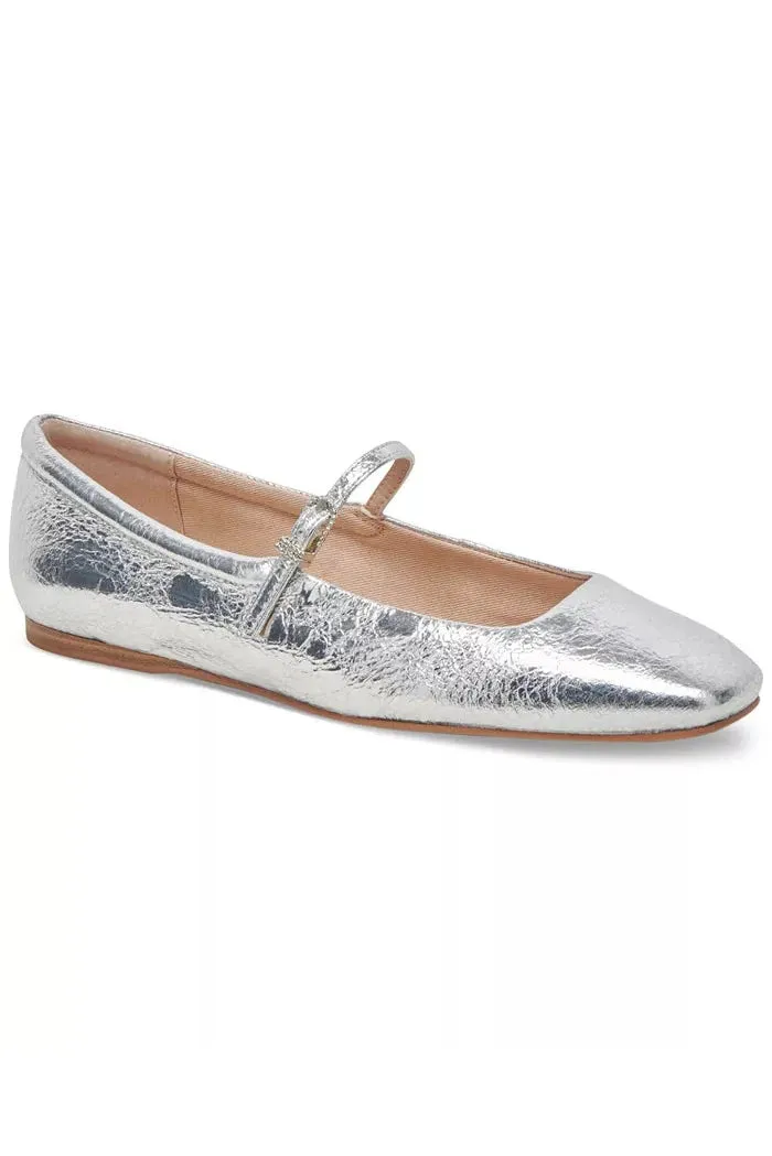 Dolce Vita Reyes Ballet Flats