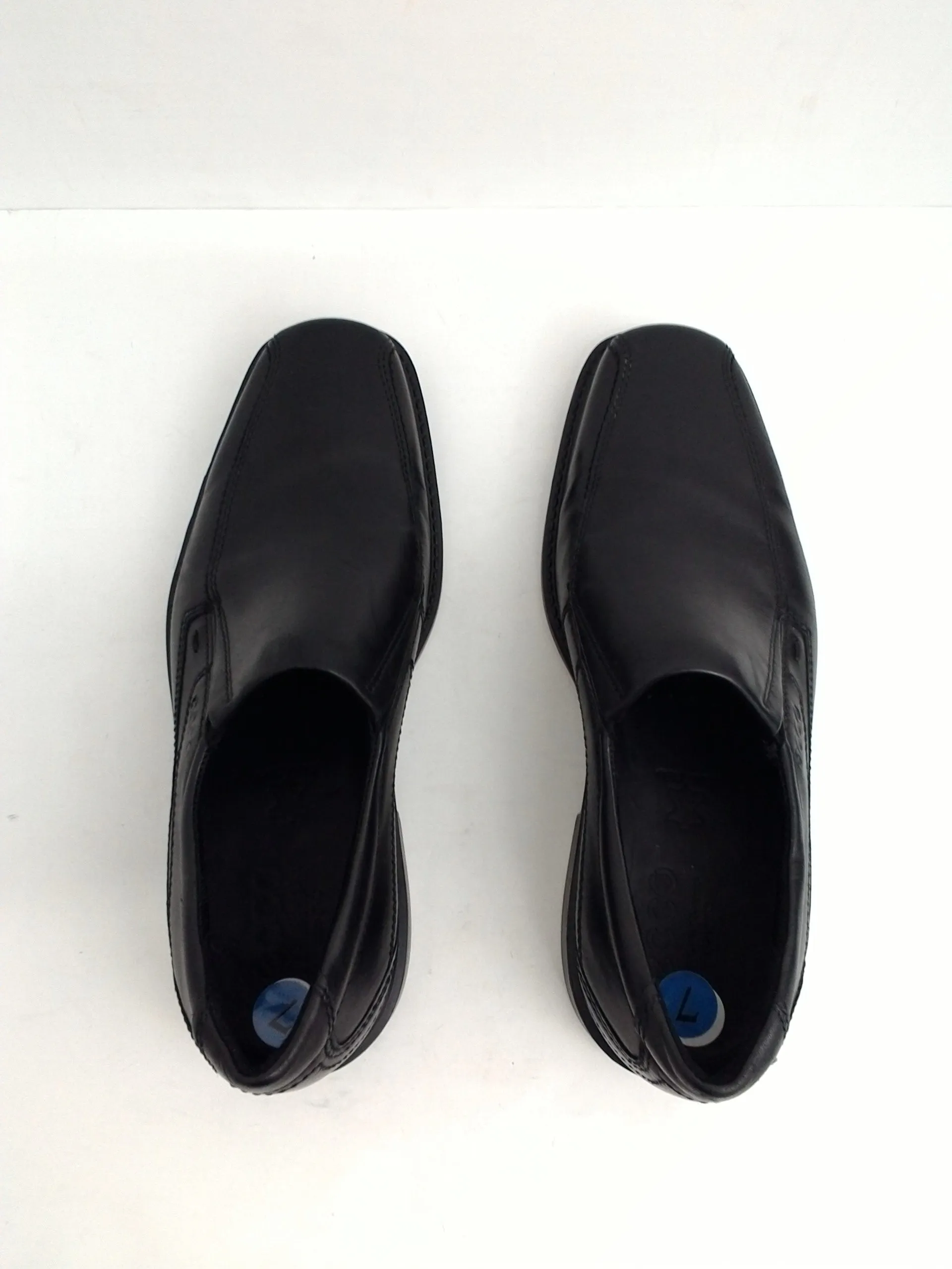 Ecco Men's Black Leather Size 7 M