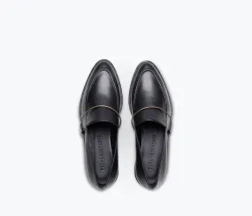 Freda Salvador Light Loafer