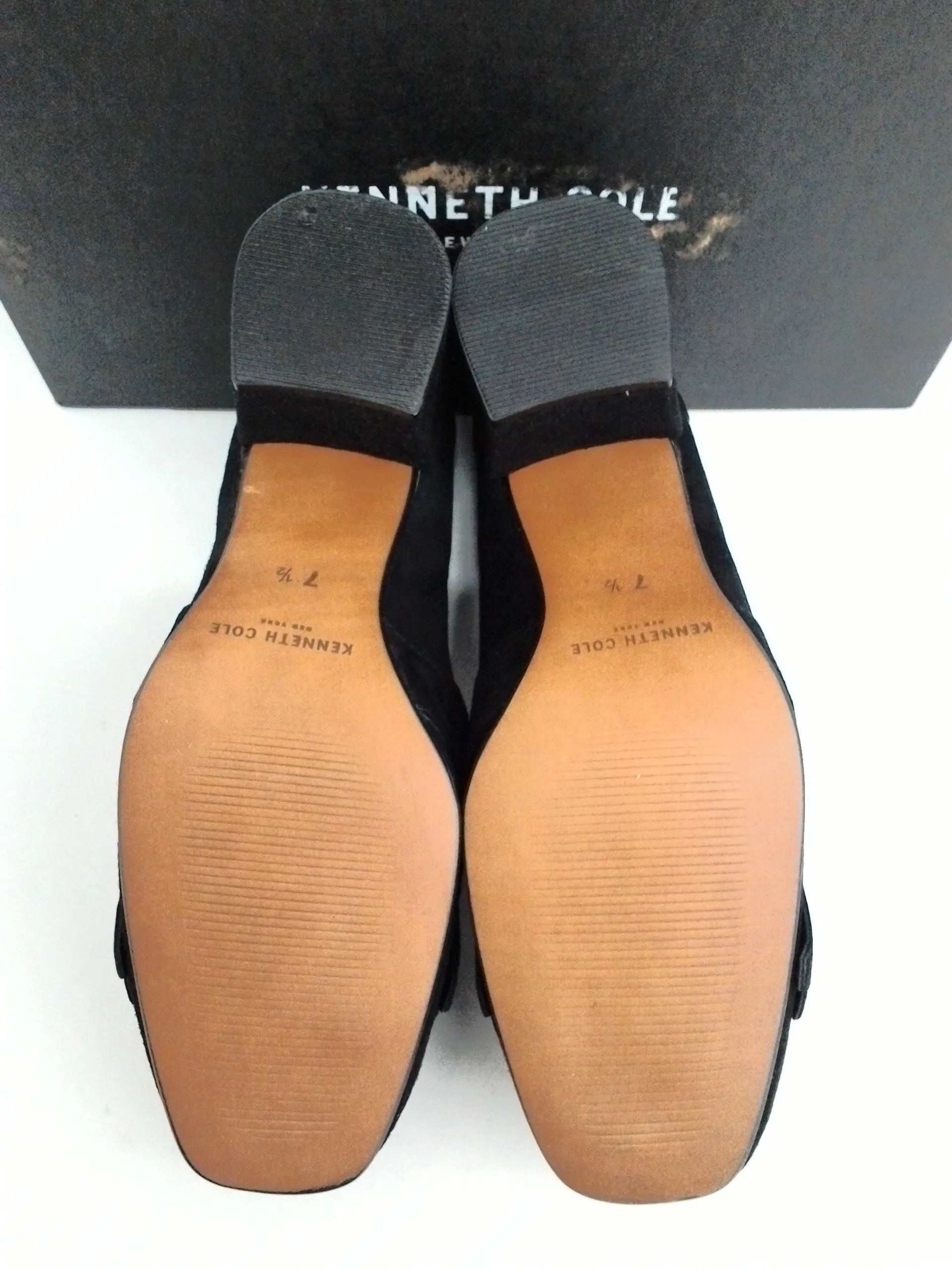 Kenneth Cole Women's Macey Black Suede Heel Size 7.5 M