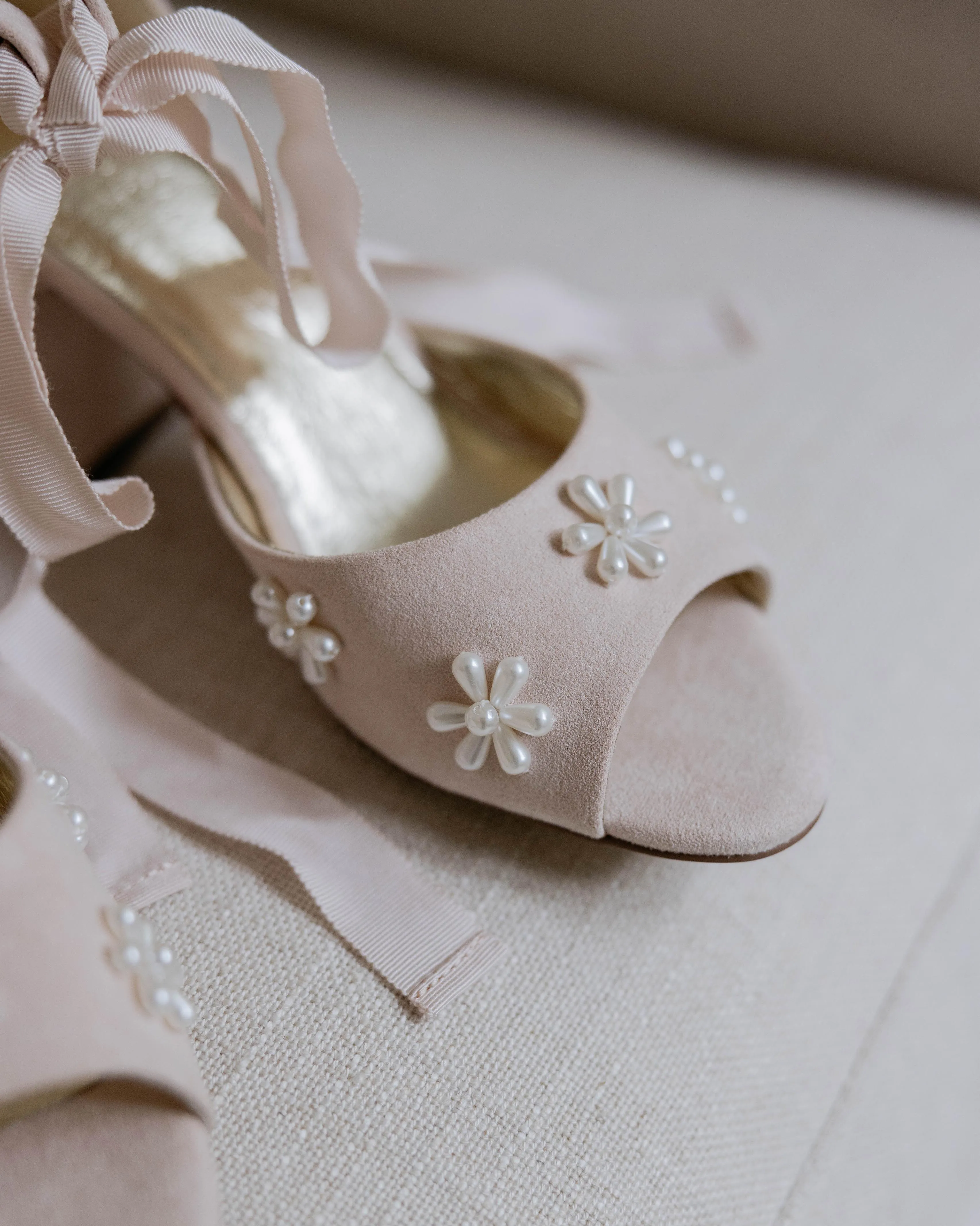 MELODY - PALE PINK PEARL FLOWER BRIDAL SHOES