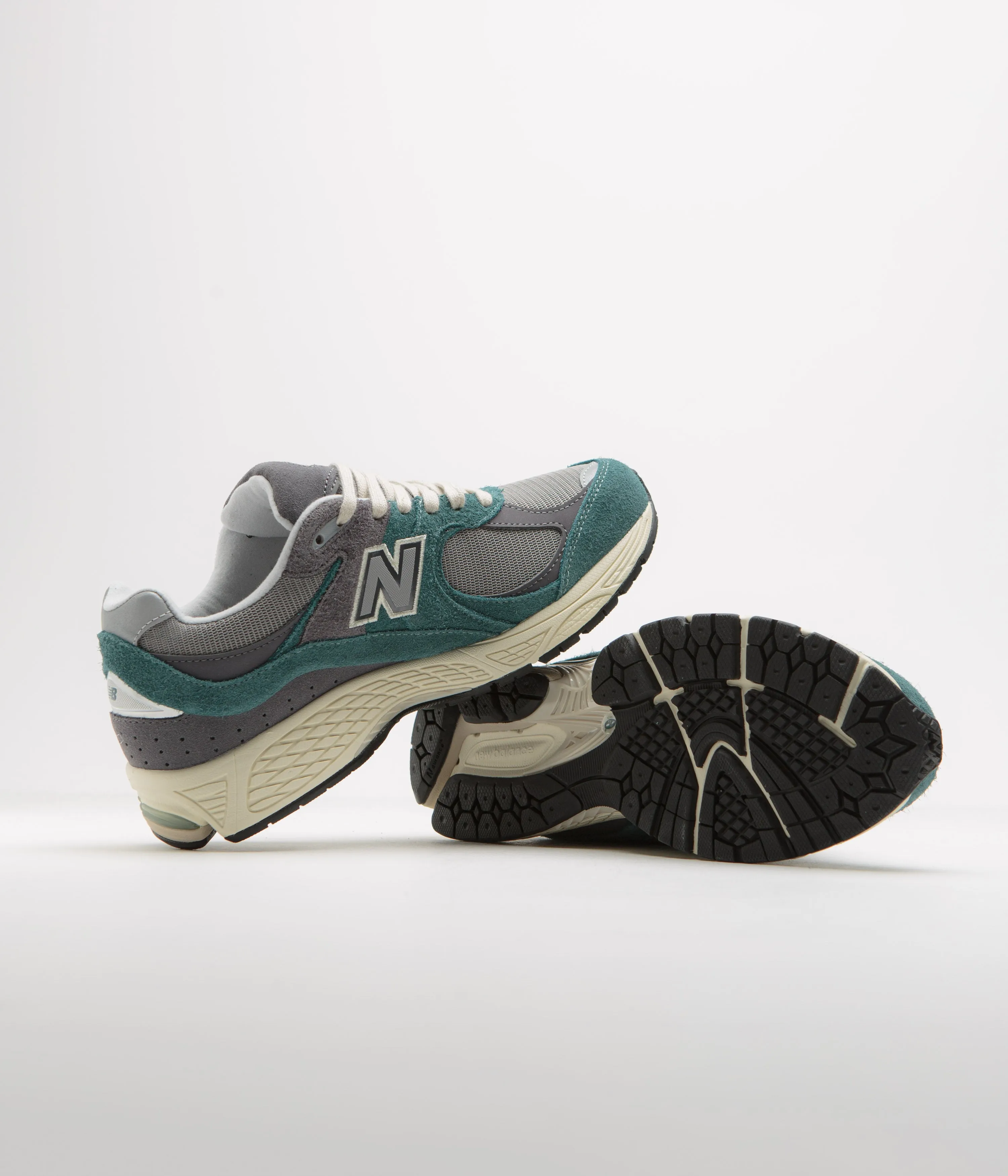 New Balance 2002R Shoes - New Spruce