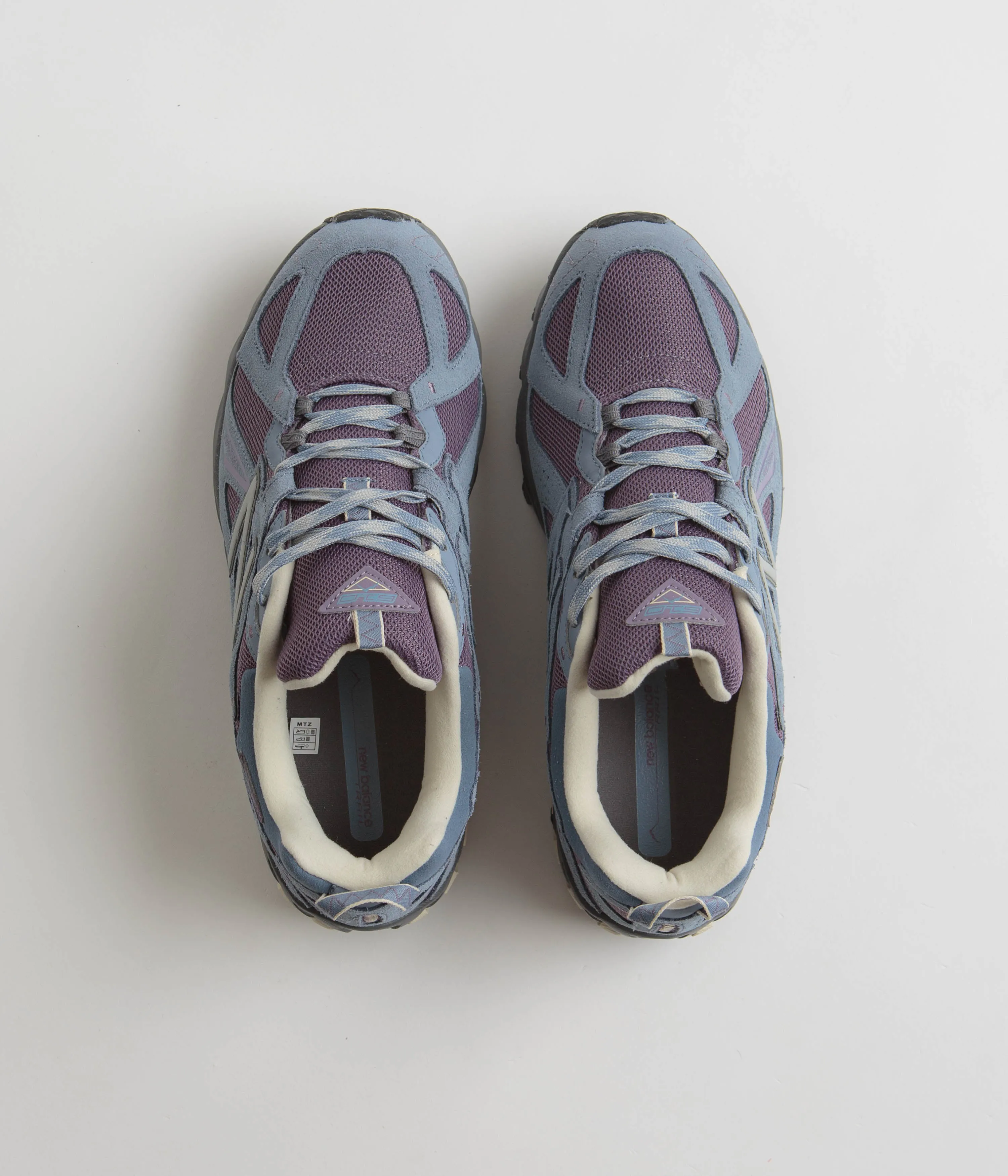 New Balance 610 Shoes - Arctic Grey