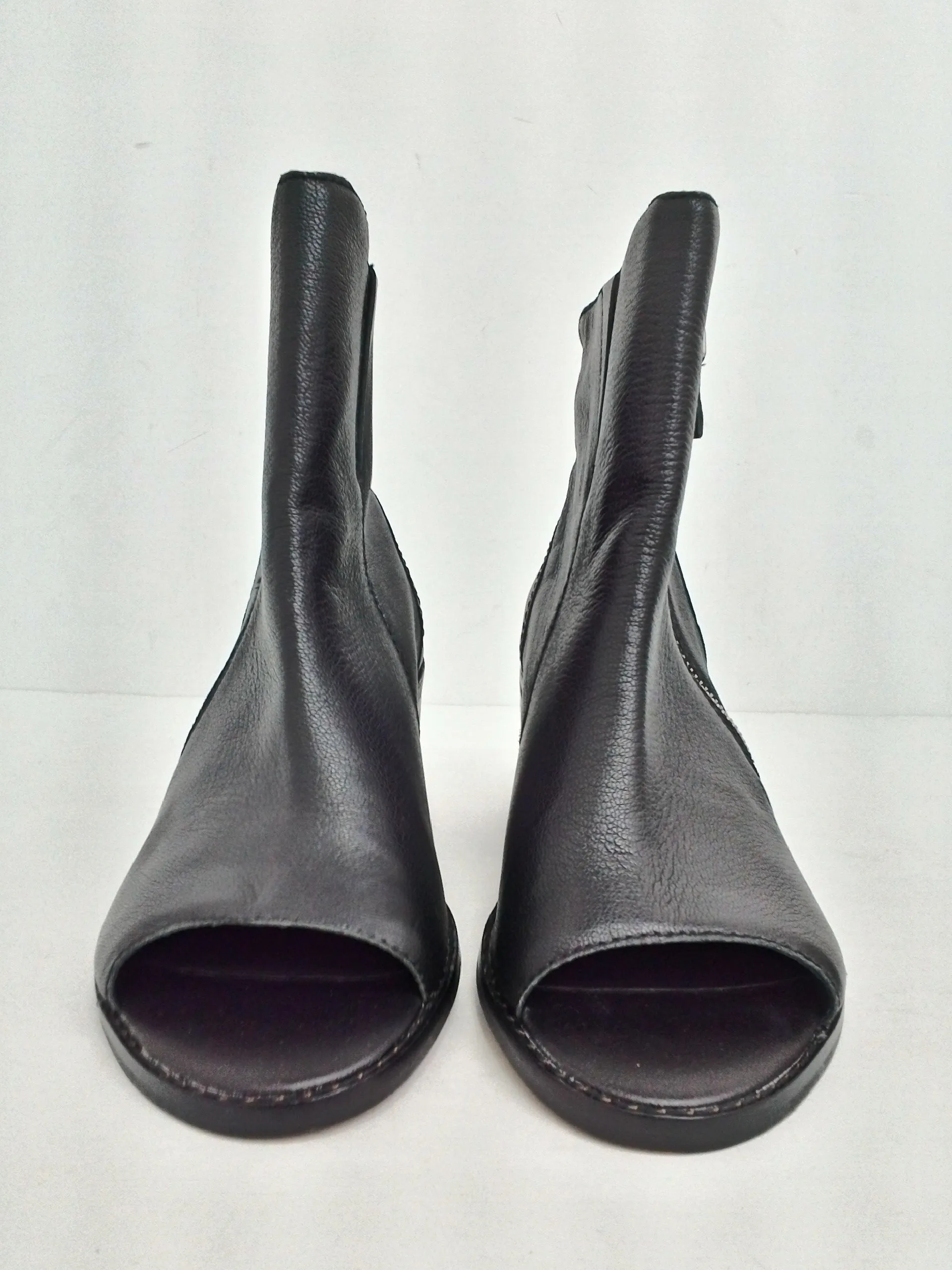 nicole Women's Black Leather Size 7 M