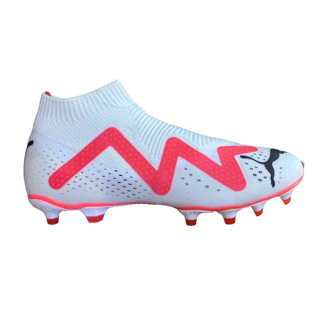 Puma men's laceless football boot Future Match   LL FG/AG 107366 01 white-black-orchid